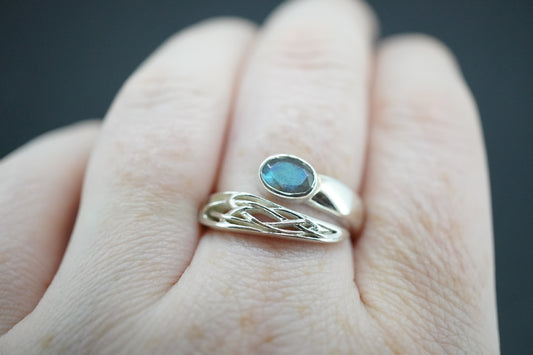 Labradorite Sterling Silver Oval Wrap Ring