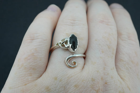 Edinburgh Castle Rock Sterling Silver Trinity Ring