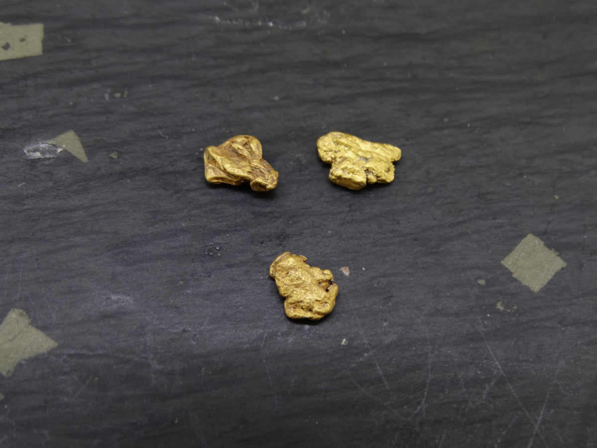 Scottish Highlands Gold Large 'Picker' Nuggets, 2015 - 0.752g image 2