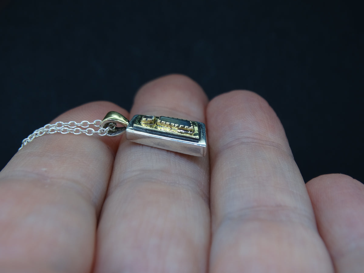 Bi-Colour Scottish Sapphire and Diamond Pendant with 14ct Scottish Gold image 3