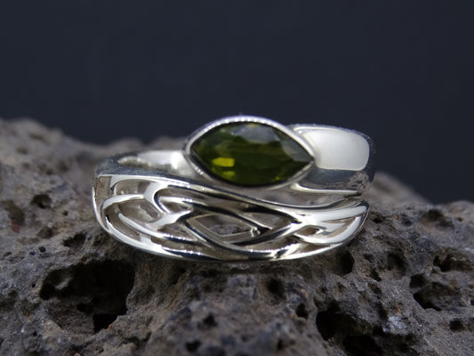 Peridot Sterling Silver Ring image 0