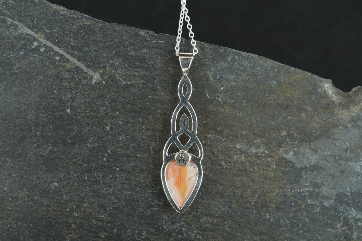 Scottish Fife Agate Sterling Silver Celtic Pendant image 4