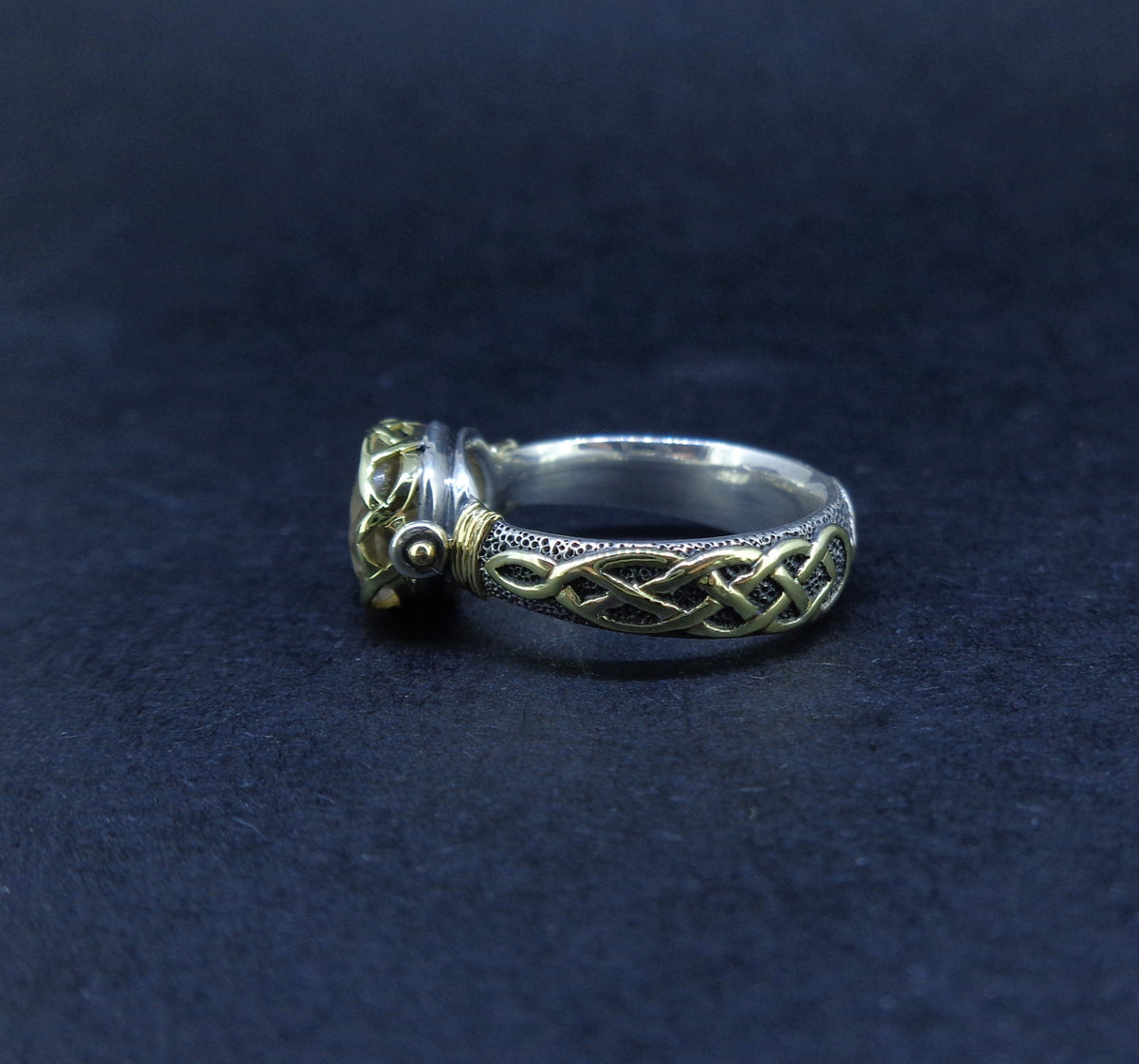 'Kiltyrie' Pertshire Smoky Quartz Scottish Gold & Silver Ring image 4