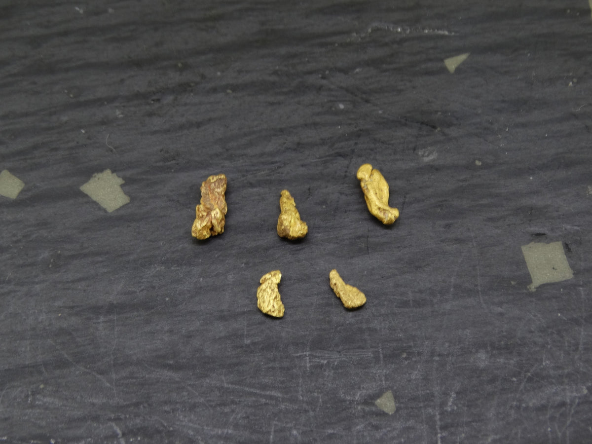 Scottish Highlands Gold 'Picker' Nuggets, 2015 - 0.435g image 3