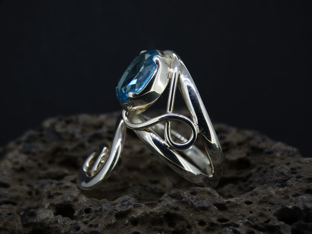 Blue Topaz Sterling Silver Ring image 3