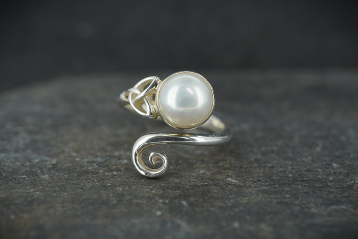 Pearl Sterling Silver Celtic Ring image 0