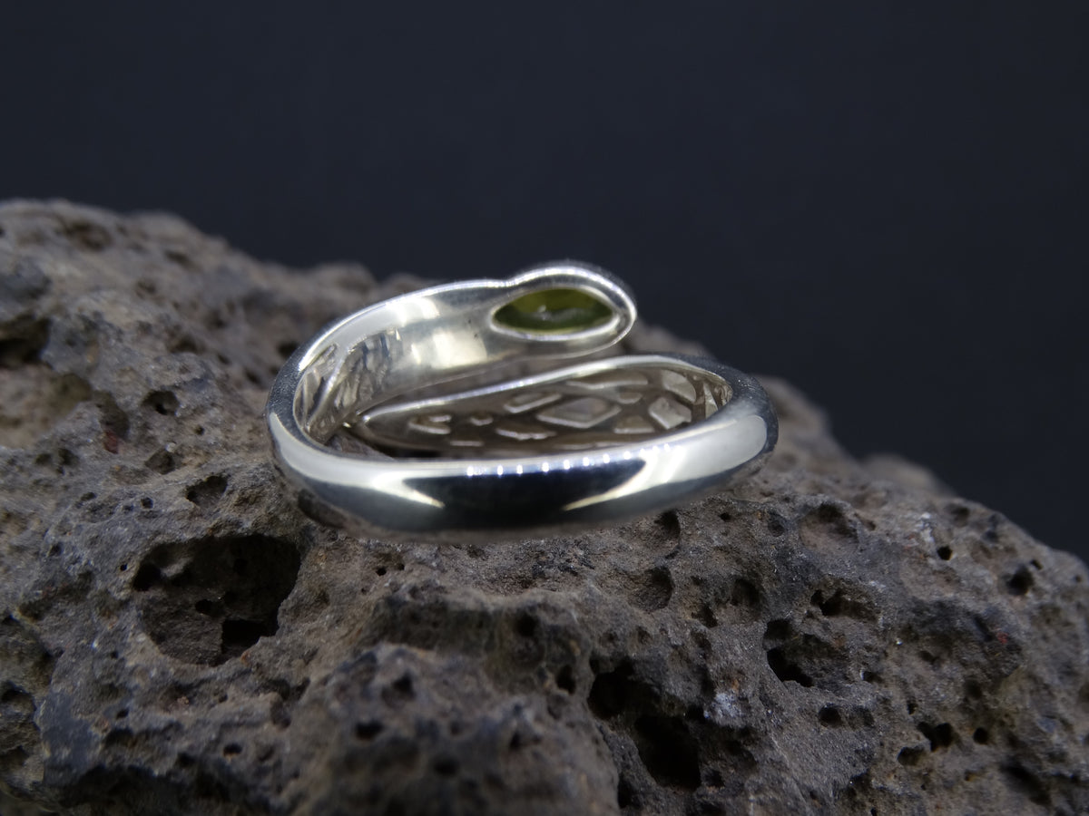Peridot Sterling Silver Ring image 4