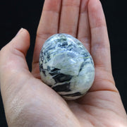 Light Isle of Skye Marble & Serpentine Egg image 2