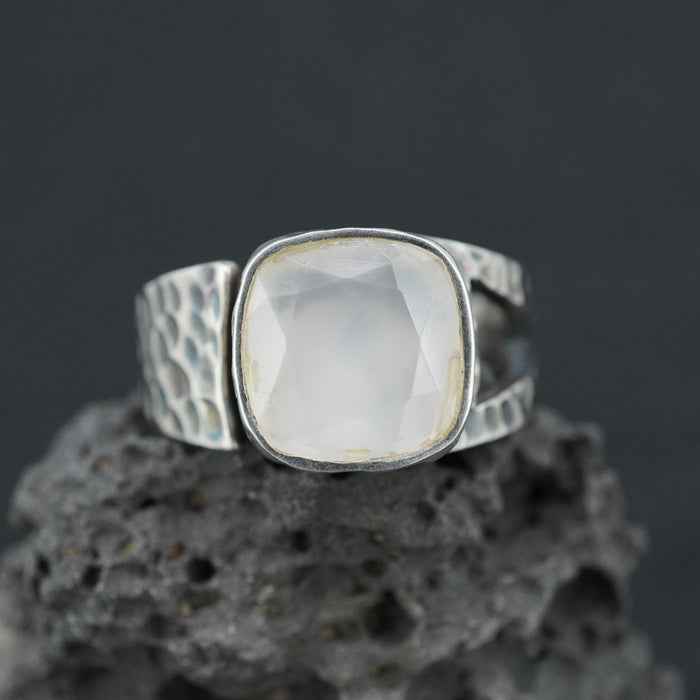 Scottish Chalcedony Hammered Effect Sterling Silver Ring image 0