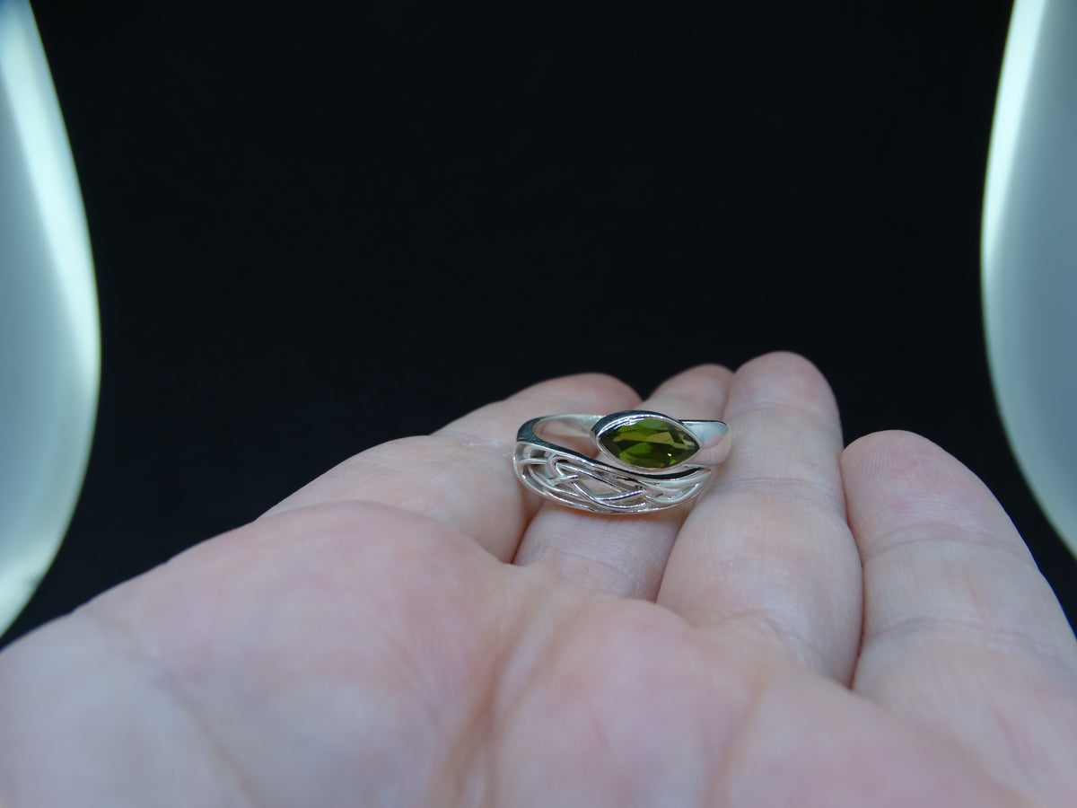 Peridot Sterling Silver  Ring image 3