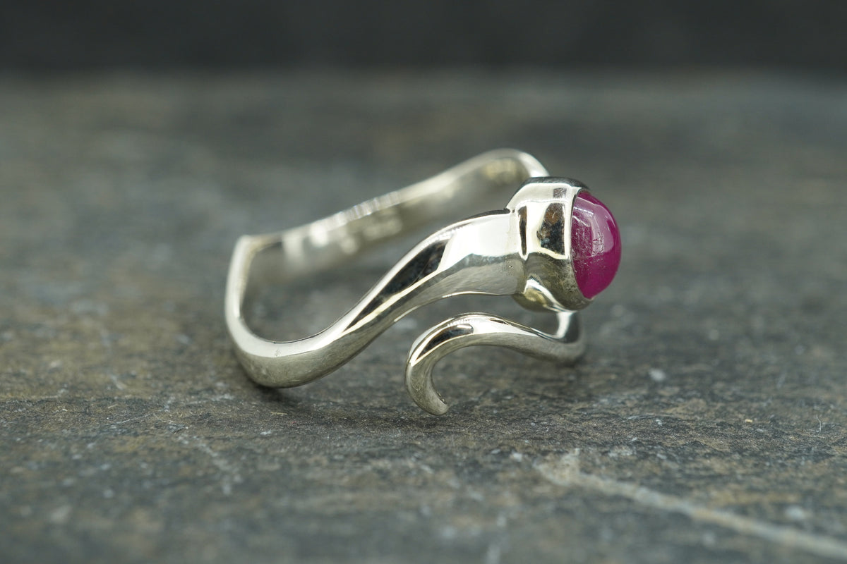 Natural Pink Ruby Sterling Silver Wave Ring image 3