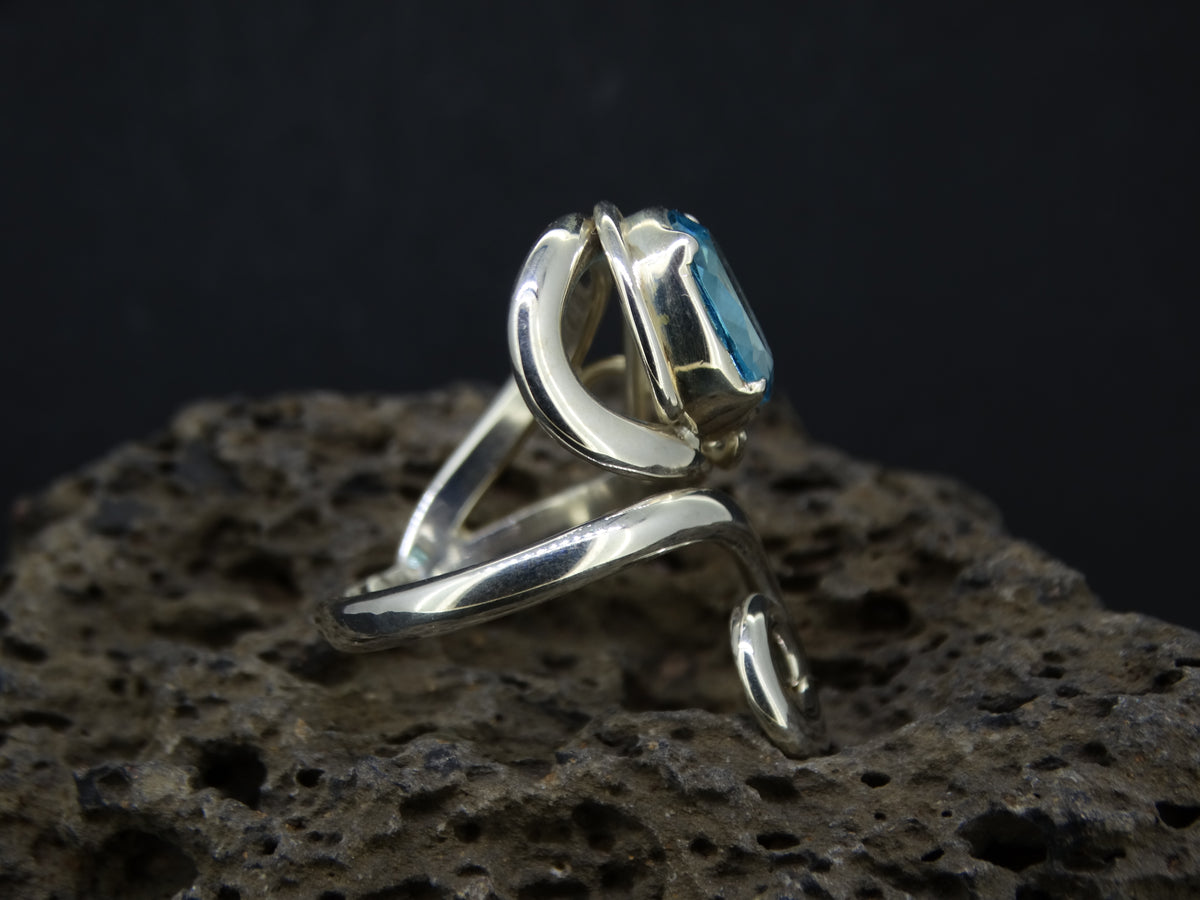 Blue Topaz Sterling Silver Ring image 4