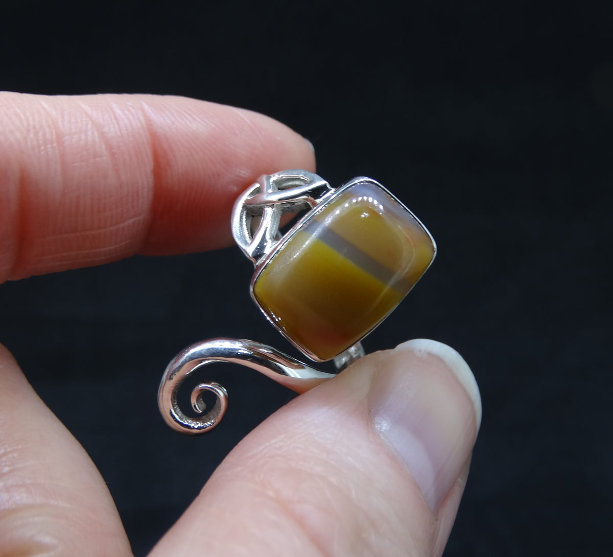 Burn Anne Agate Sterling Silver Celtic Ring image 3