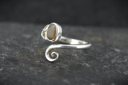 Cairngorm Quartz Sterling Silver Celtic Ring image 2