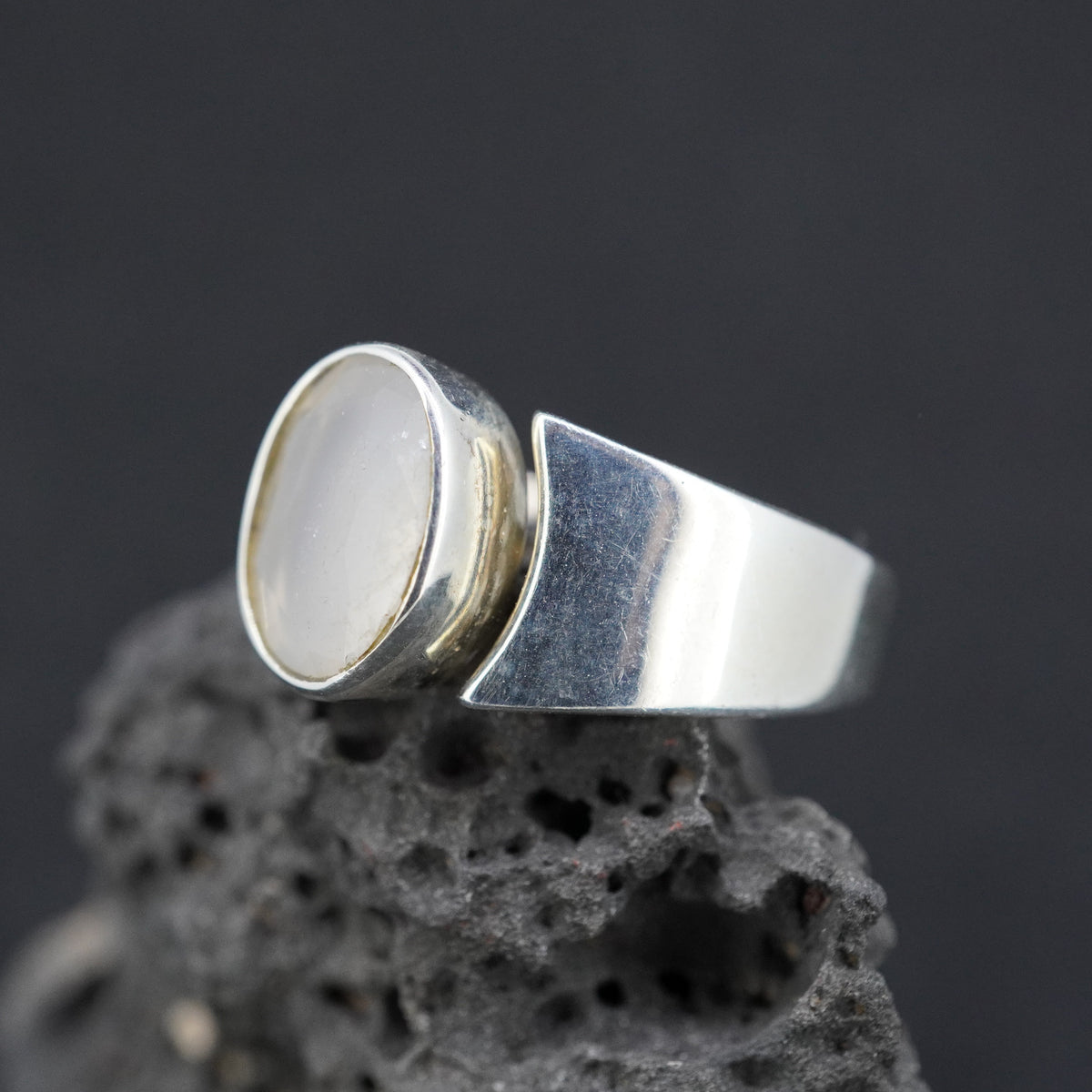 Scottish Chalcedony Sterling Silver Ring image 3