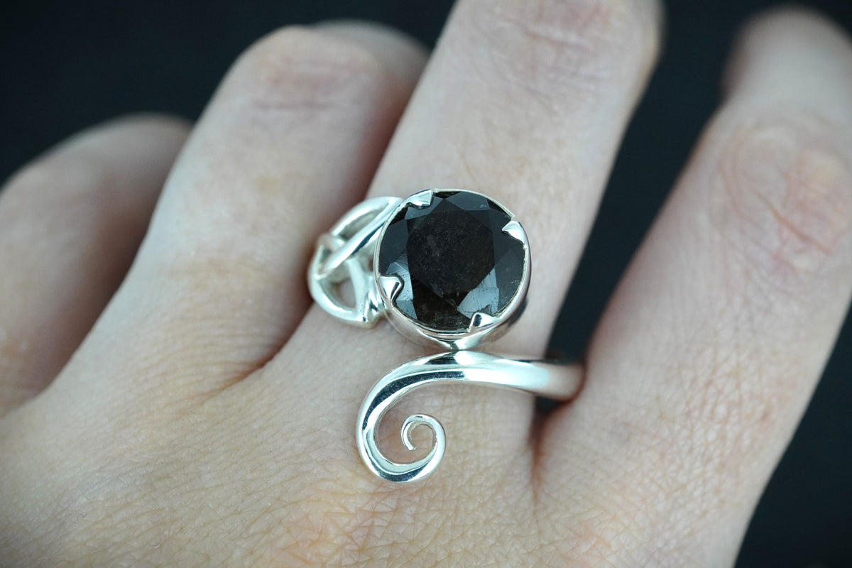 Cairngorm Quartz Sterling Silver Celtic Ring image 1