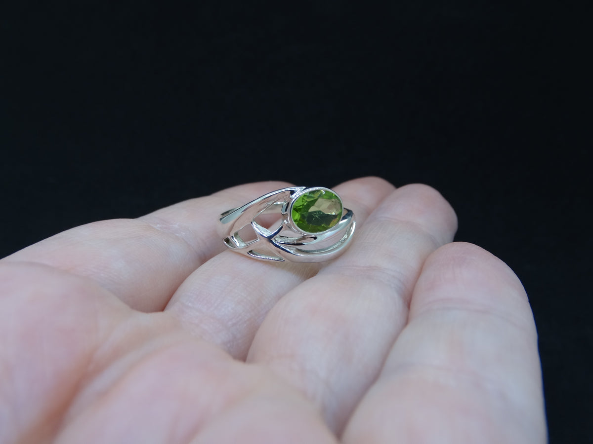 Peridot Sterling Silver  Ring image 3