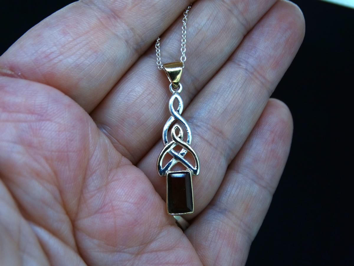 1.5ct Cairngorm Quartz with Scottish Gold Sterling Silver Celtic Pendant image 1