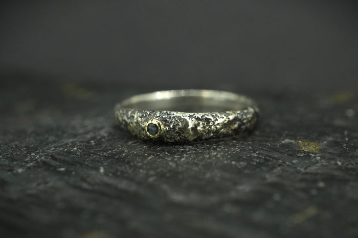 Scottish Sapphire Textured Ring with Scottish Gold