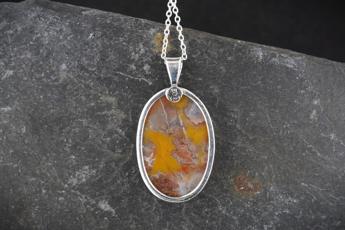 Burn Anne Agate Sterling Silver Oval Celtic Pendant