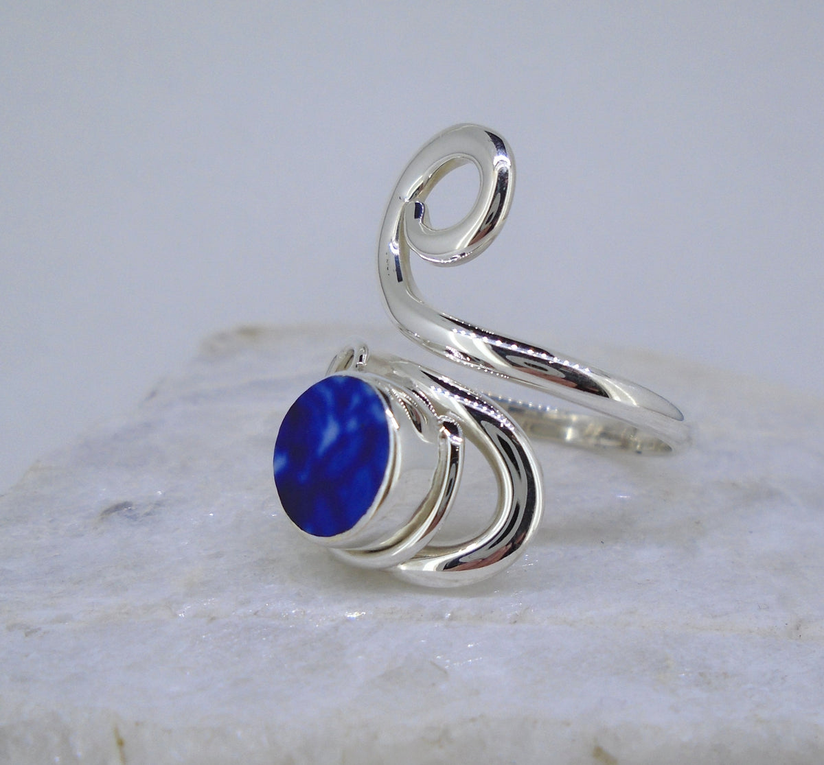 Old Willow Flow Blue Style Sterling Silver Adjustable Twist Ring