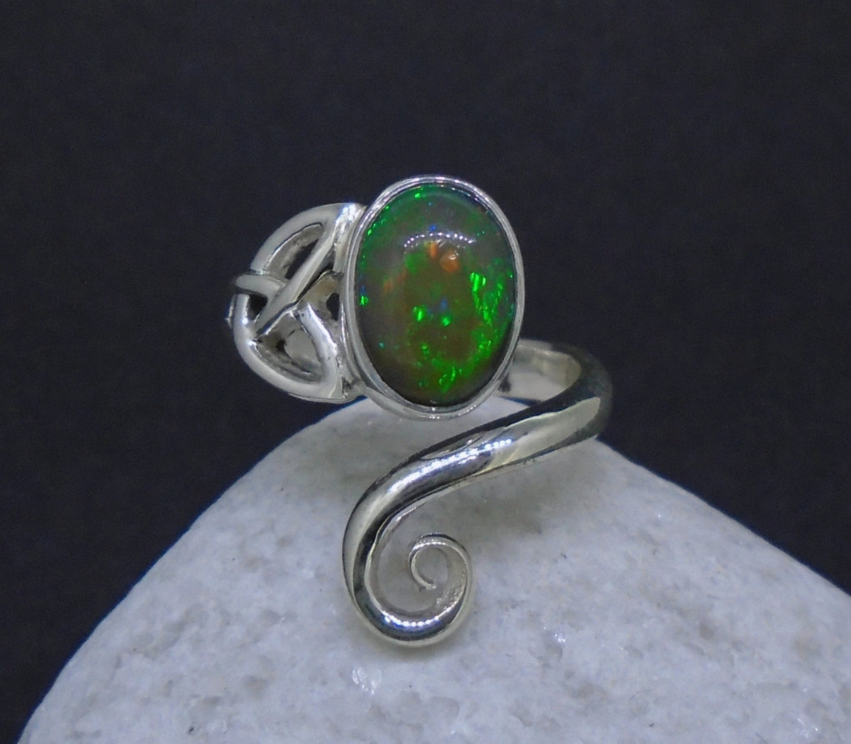 Welo Opal Sterling Silver Celtic Ring