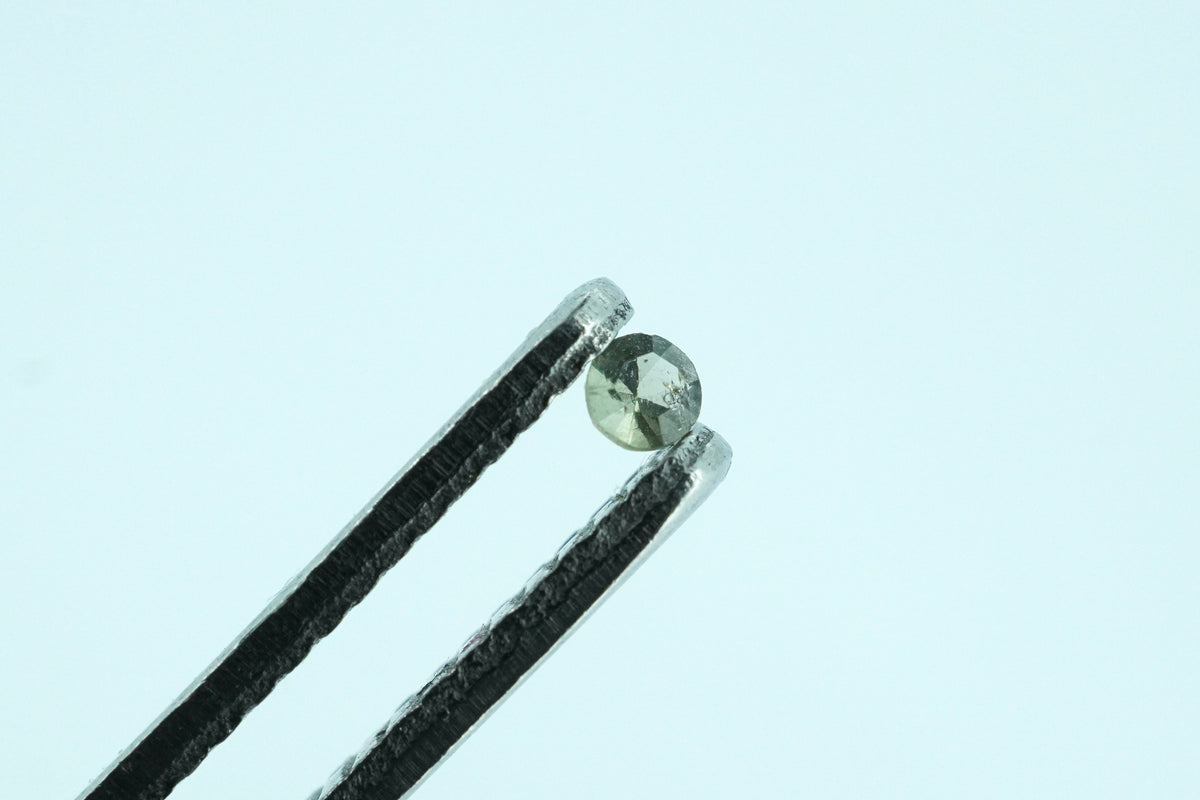 Round Yellow/Light Green Rare Scottish Sapphire Gemstone