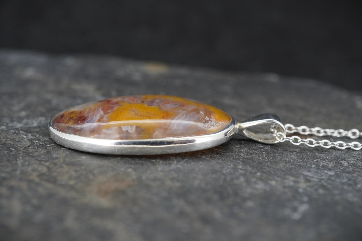 Burn Anne Agate Sterling Silver Oval Celtic Pendant