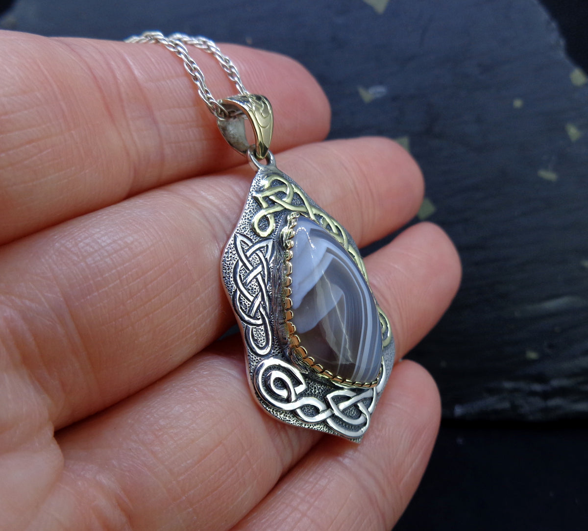 'Fehu' Ardownie Agate, on a Scottish Gold & Silver Pendant