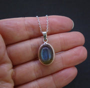 Simple Labradorite Sterling Silver Pendant