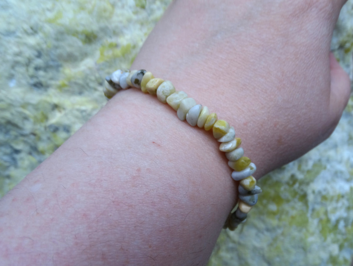 Scottish Iona Marble Adjustable Chip Bracelet