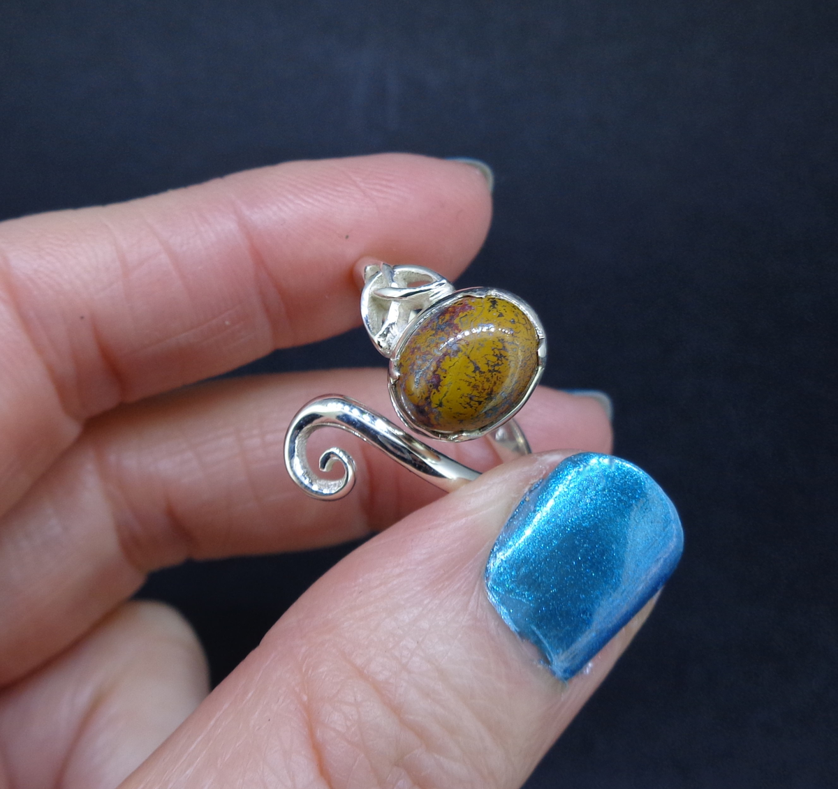 Campsie Fells Jasper Sterling Silver Celtic Ring