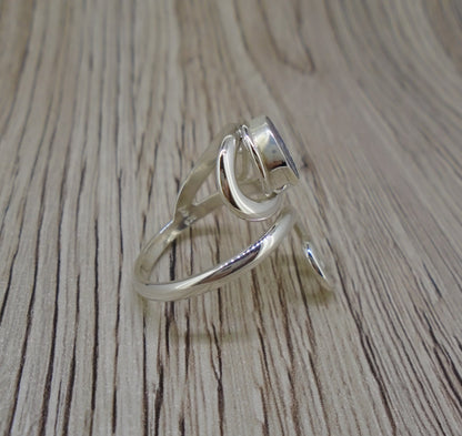 Old Willow 'Diamond' Pattern Sterling Silver Adjustable Twist Ring