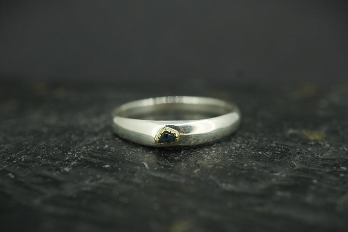 Scottish Sapphire with Scottish Gold & Sterling Silver Ring