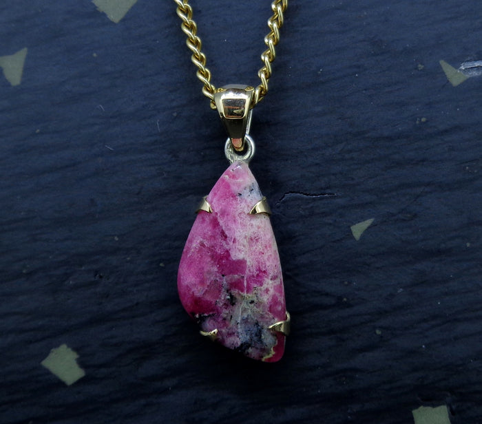 Rare Tugtupite Gemstone 18ct Gold & Sterling Silver Pendant