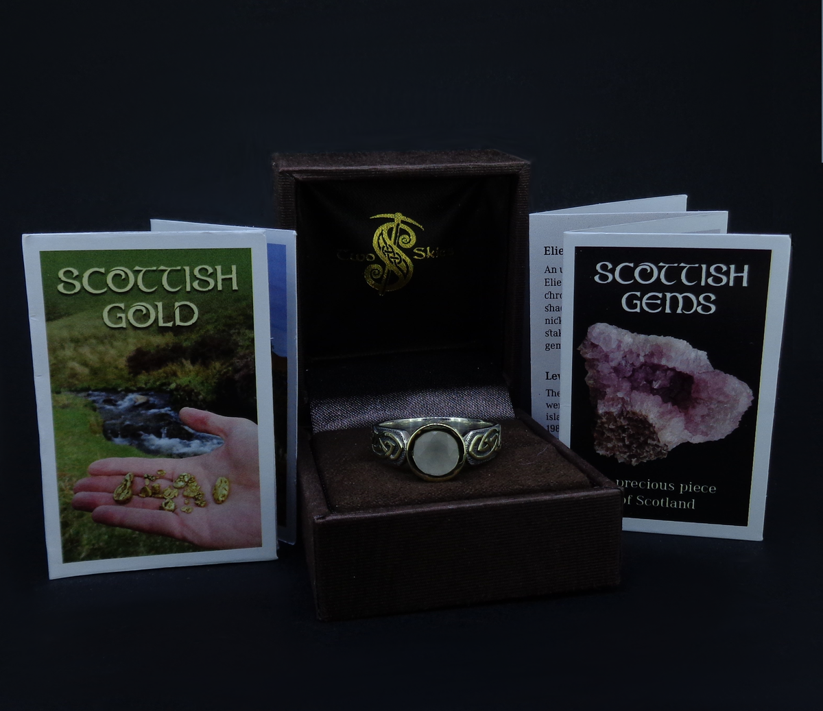 'Aingil' Scottish Chalcedony Scottish Gold & Sterling Silver Ring
