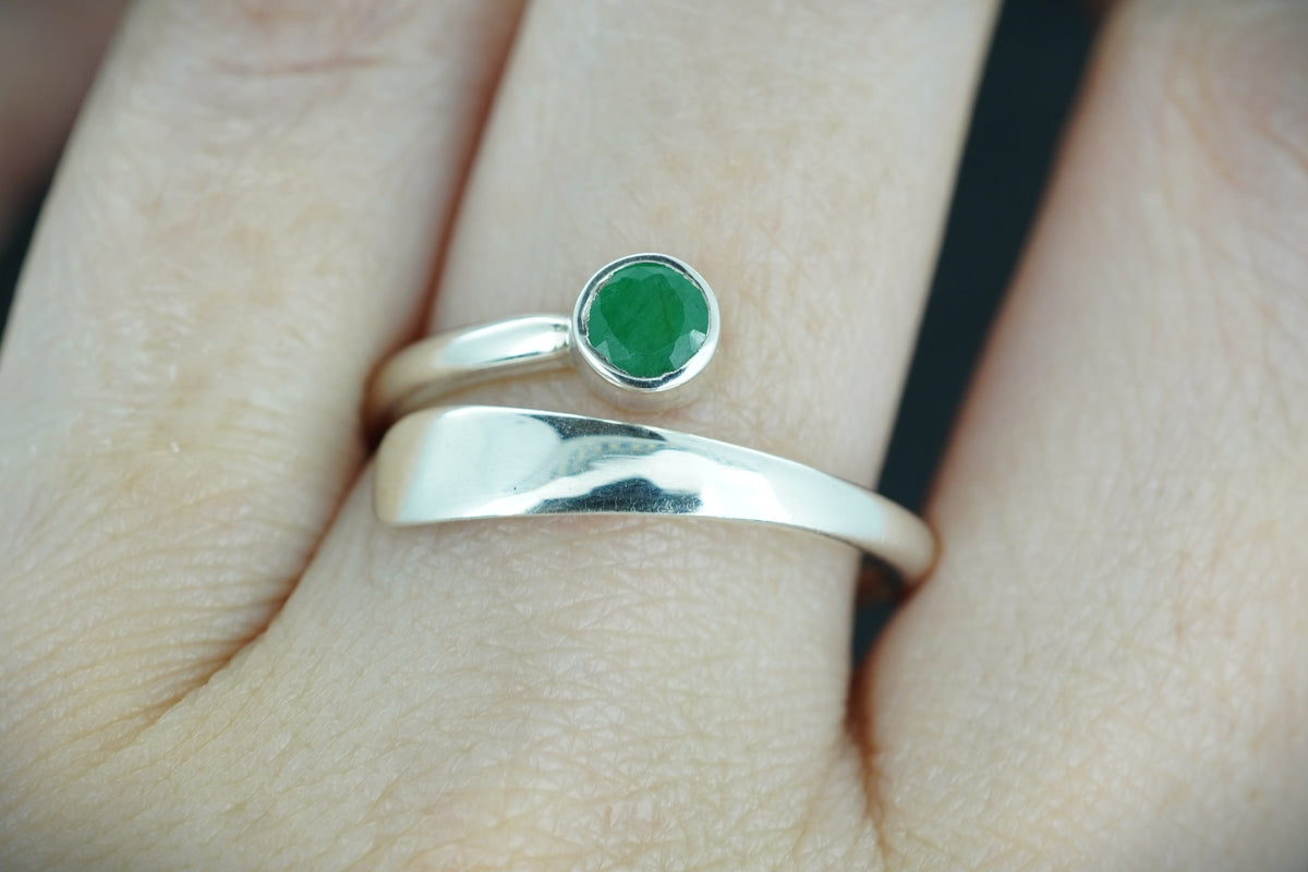Circle Emerald Sterling Silver Wrap Ring