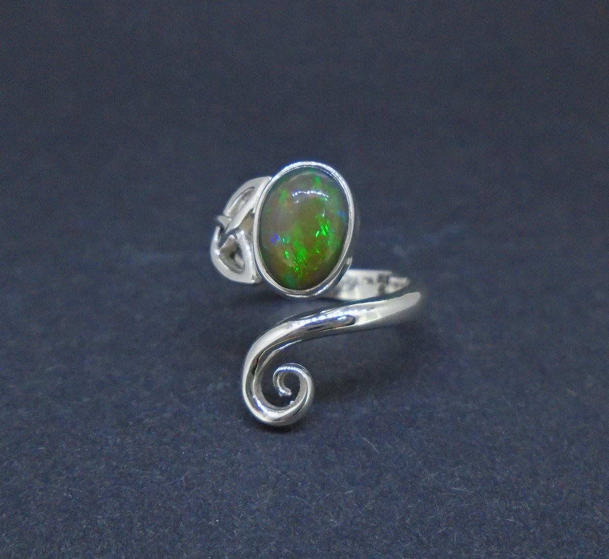 Welo Opal Sterling Silver Celtic Ring