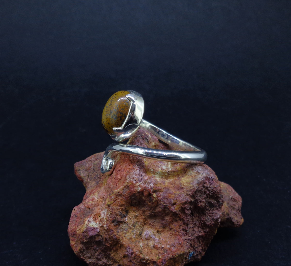 Campsie Fells Jasper Sterling Silver Celtic Ring