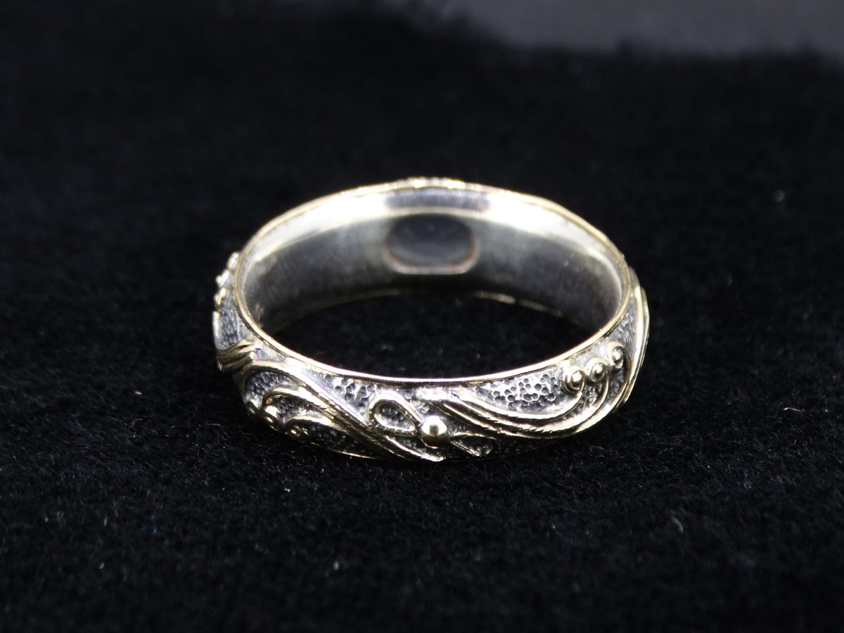 Scottish Chalcedony Scottish Gold and Sterling Silver Waves Ring