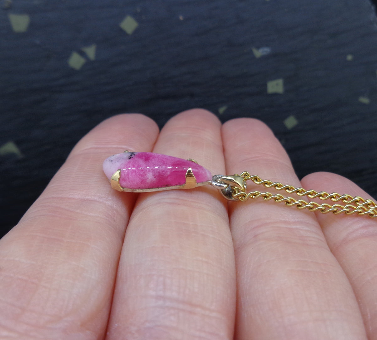 Rare Tugtupite Gemstone 18ct Gold & Sterling Silver Pendant