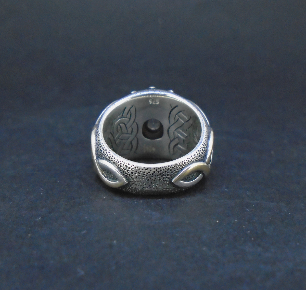 'Flùr na Beinne' Scottish Smoky Quartz Scottish Gold & Silver Ring