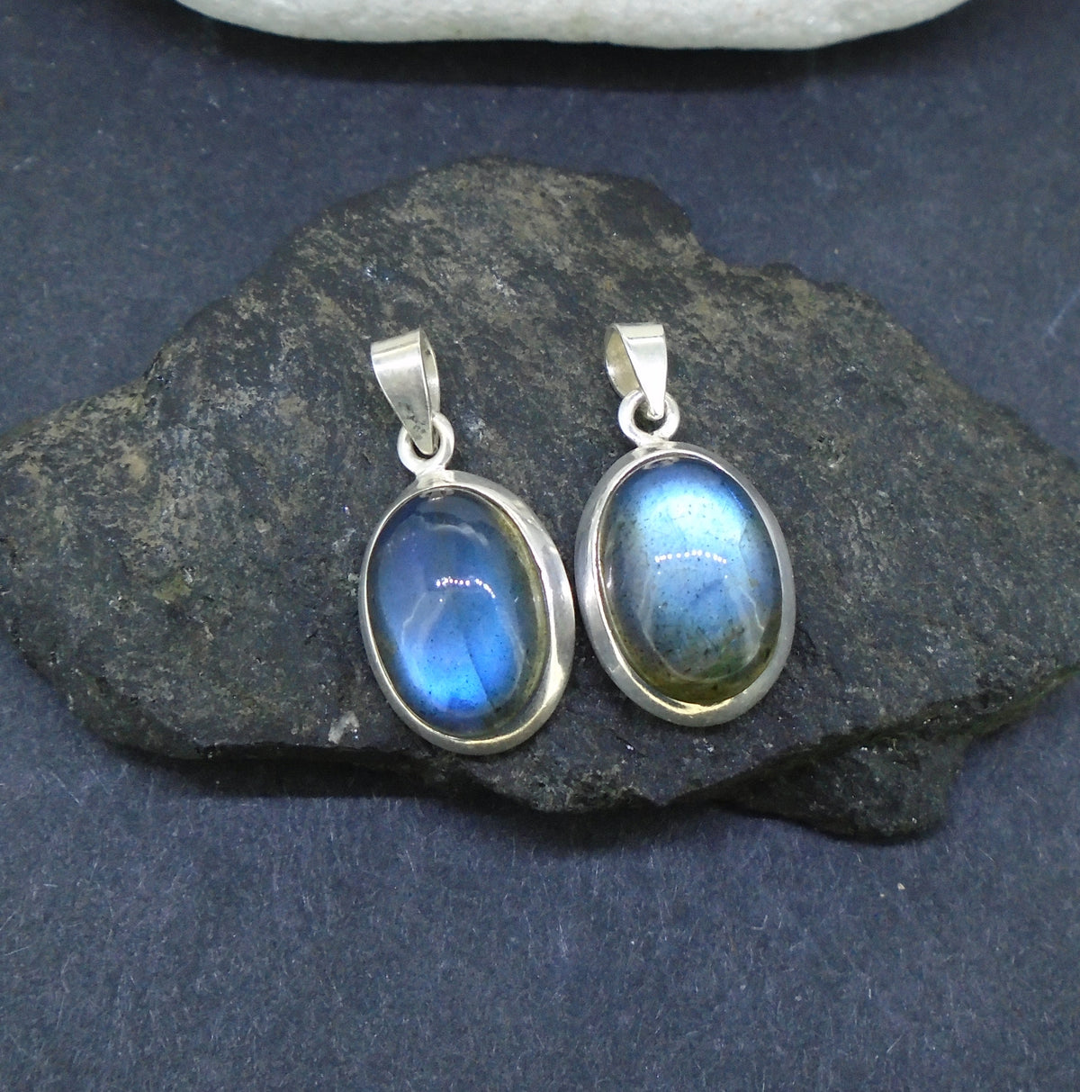 Simple Labradorite Sterling Silver Pendant
