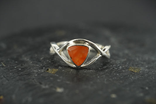 Scottish Carnelian Twisted Design Sterling Silver Ring