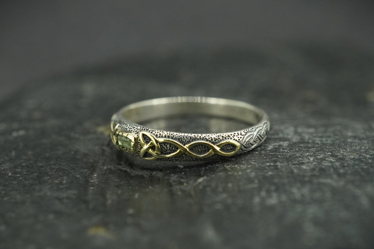 Scottish Sapphire Rough Shard with Scottish Gold Celtic Ring