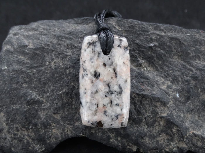 Edinburgh Royal Mile Cobblestone Corded Pendant