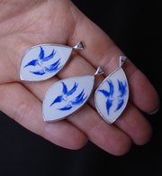 Old Willow Doves Sterling Silver Pendant