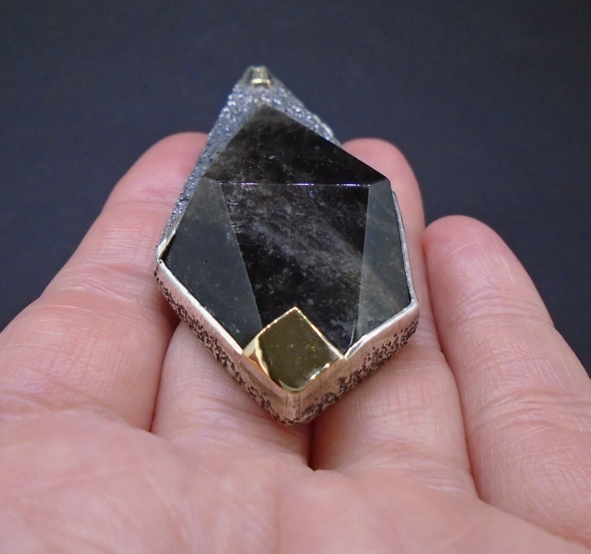 'Cridhe na Beinne' Cairngorm Quartz & Diamond Scottish Gold & Silver Pendant