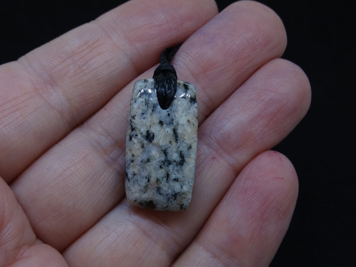 Edinburgh Royal Mile Cobblestone Corded Pendant