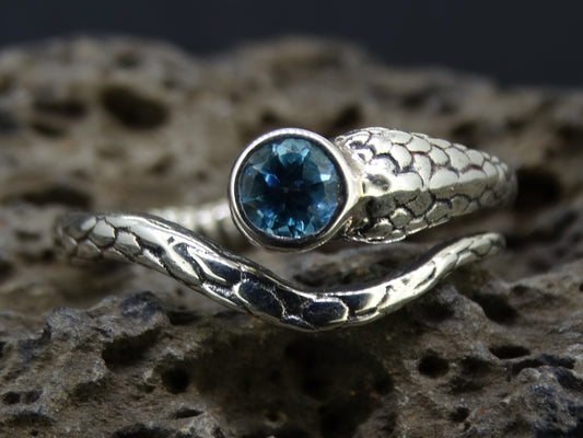 Blue Topaz Sterling Silver Serpent Ring